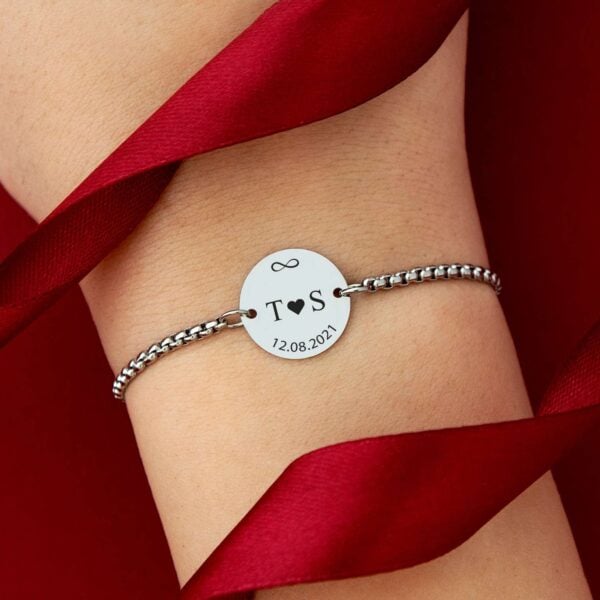✨ Pulseira Medalha Personalizada – Um Detalhe Que Conta Sua História