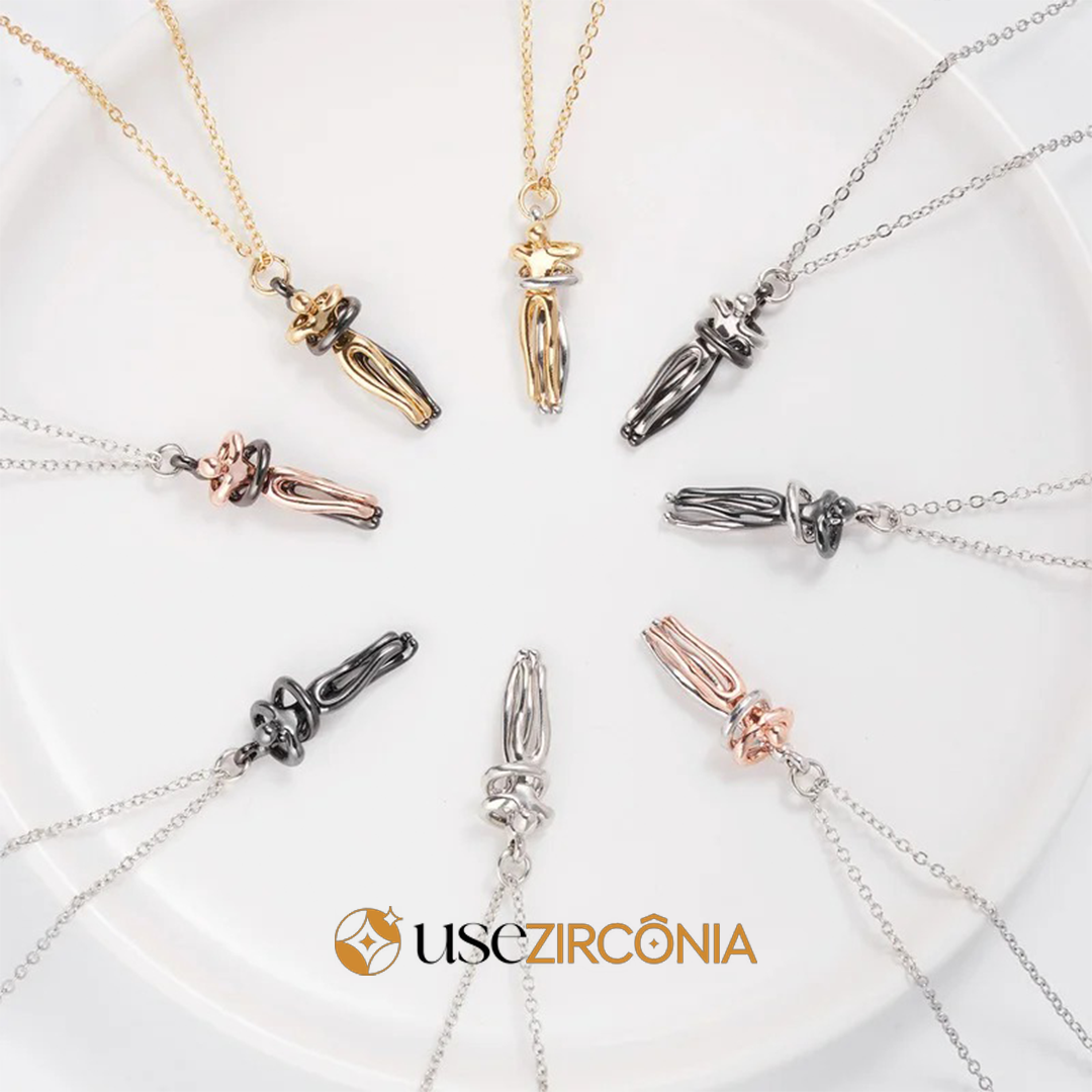 Colar Abraço de Amor  - Um abraço eternizado em uma Joia de Luxo