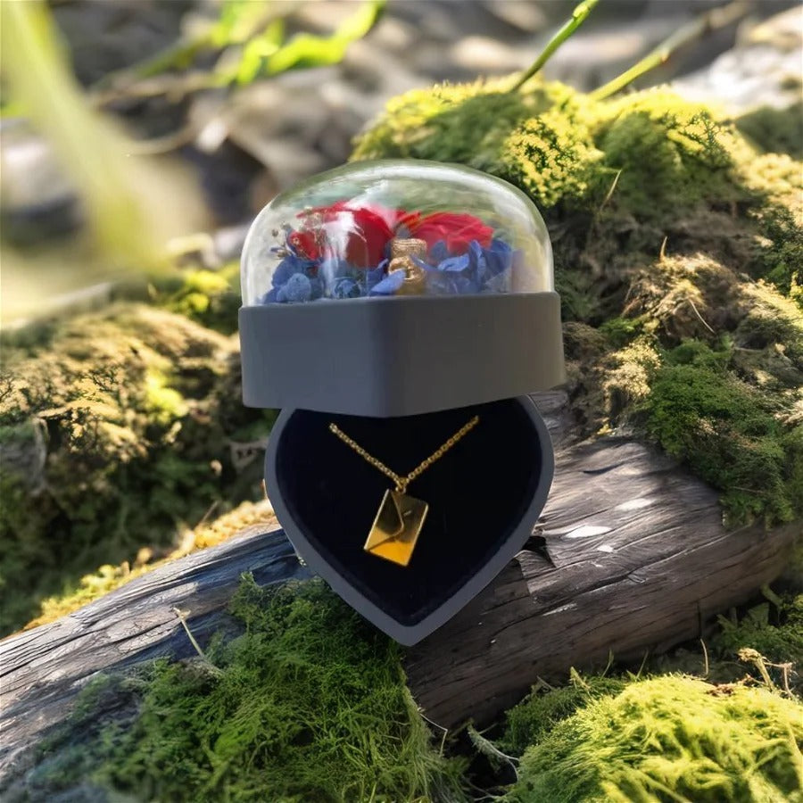 Colar com Pingente Envelope Personalizado - Demonstração de Amor