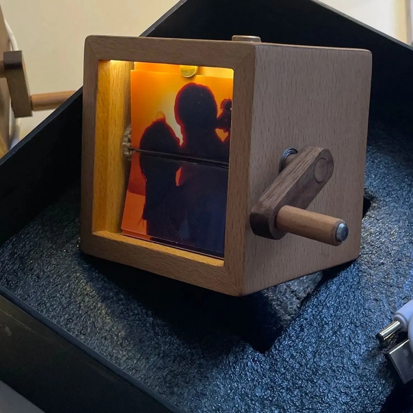 Porta-Retrato Flipbook Personalizado com Luz