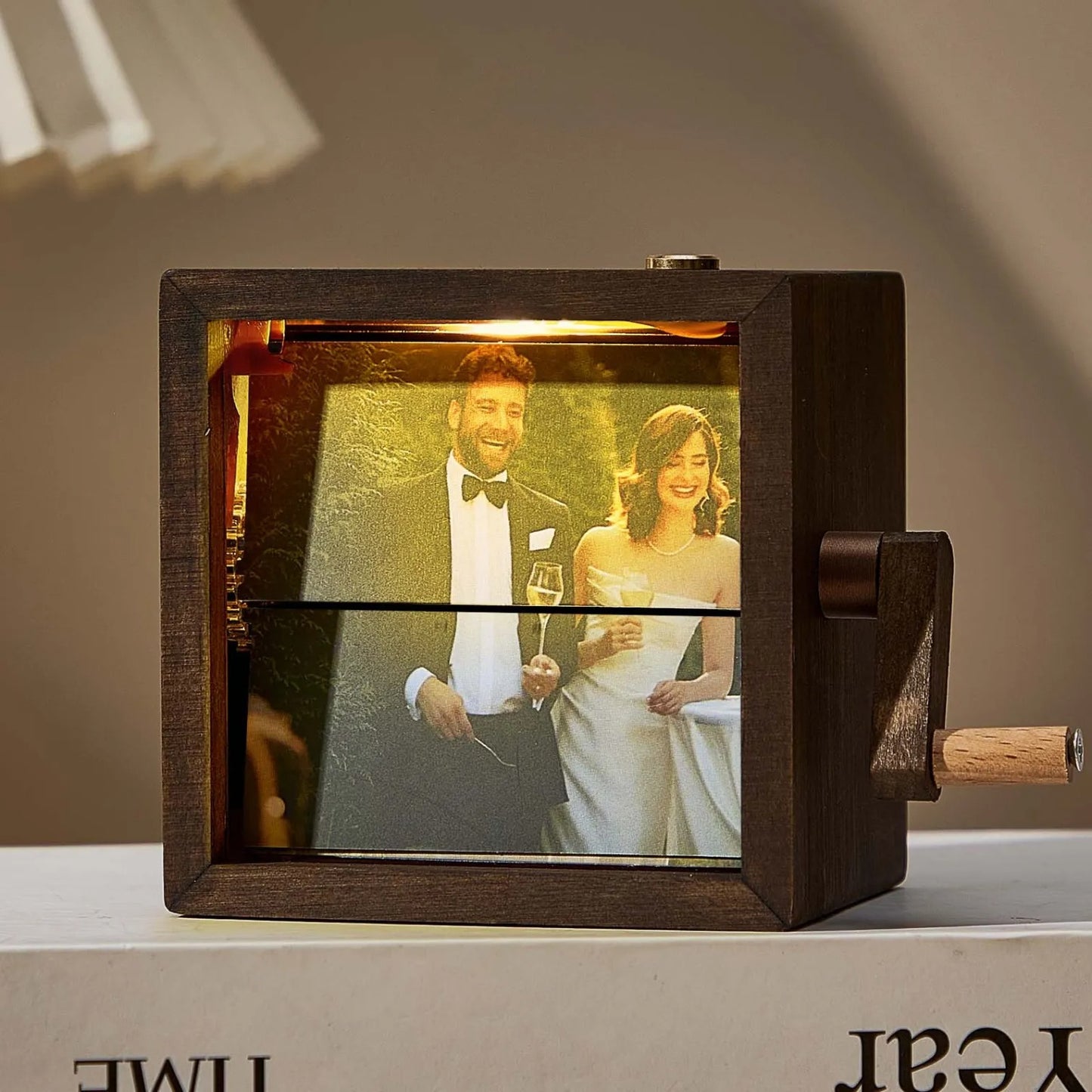 Porta-Retrato Flipbook Personalizado com Luz